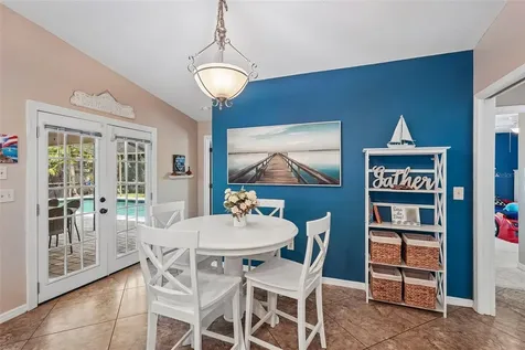 3941 Kingston Drive Sarasota FL 34238