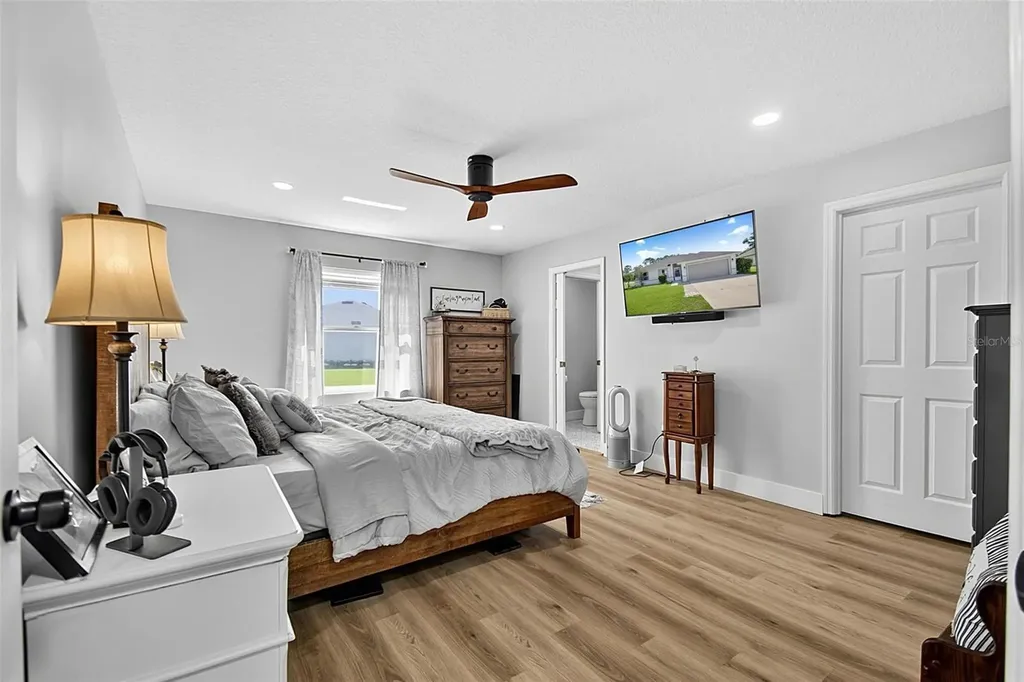 1 Round Tree Drive Palm Coast FL 32164