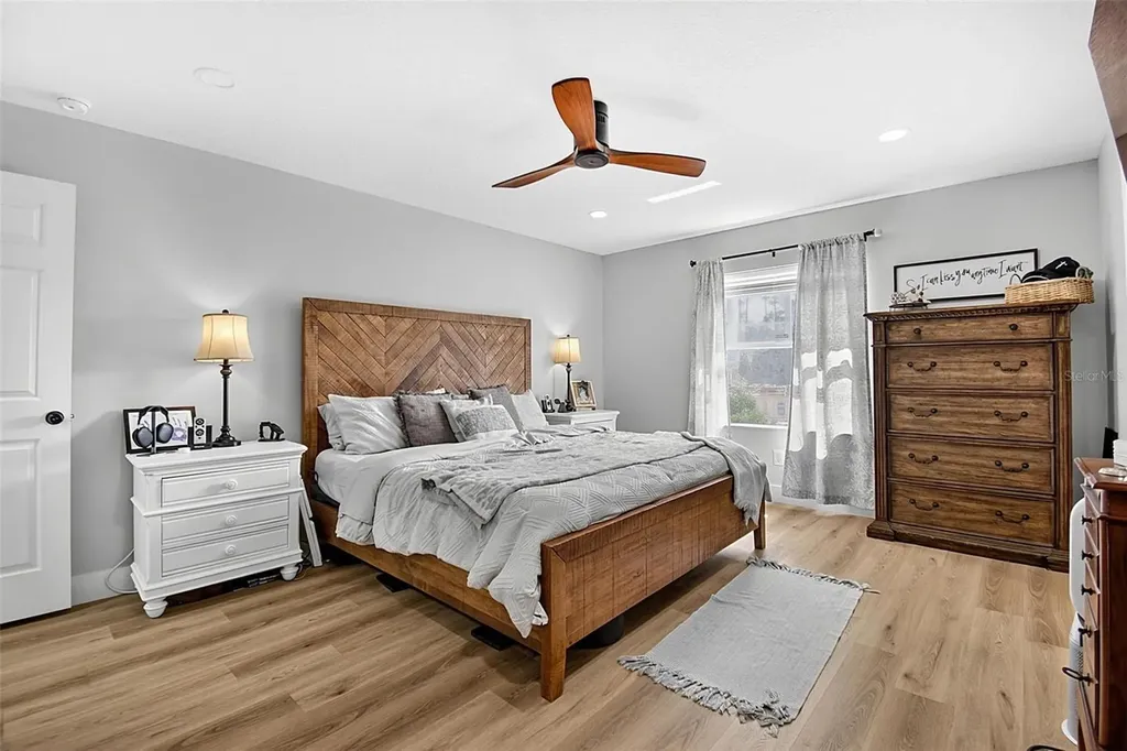 1 Round Tree Drive Palm Coast FL 32164