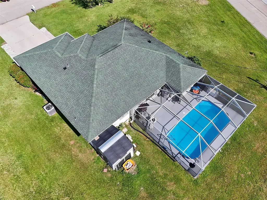 1 Round Tree Drive Palm Coast FL 32164
