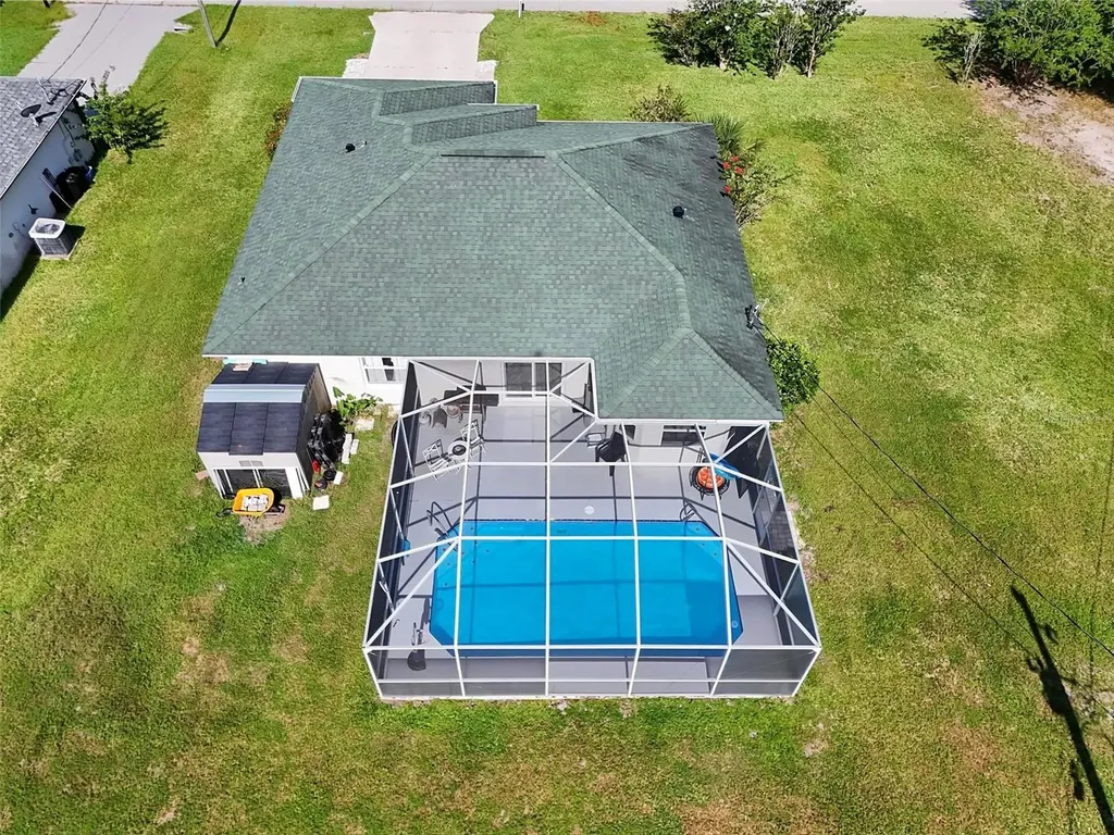1 Round Tree Drive Palm Coast FL 32164