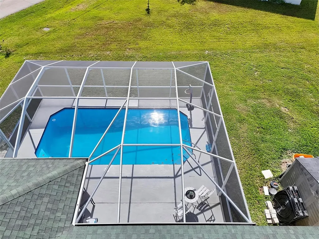 1 Round Tree Drive Palm Coast FL 32164