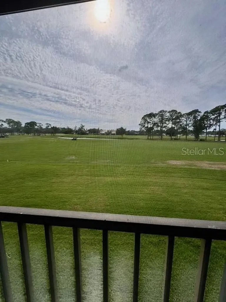 5753 Avista Drive Sarasota FL 34243