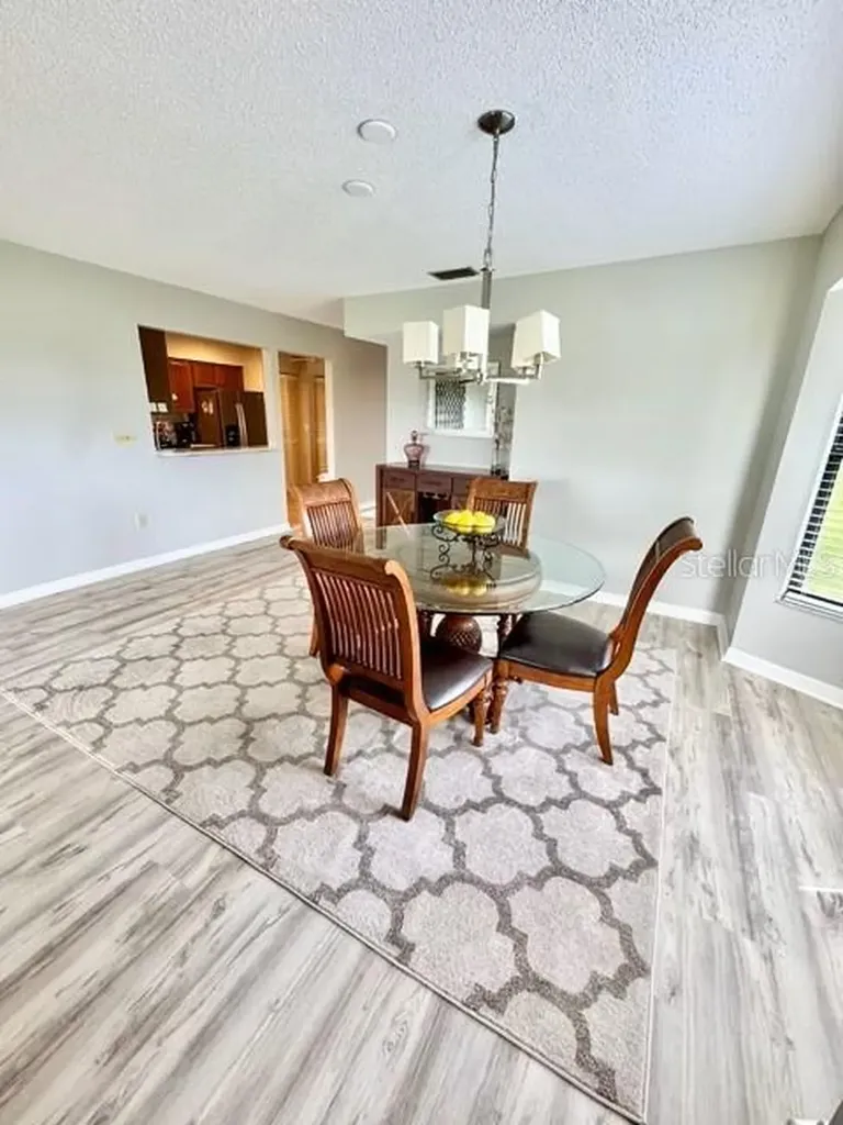 5753 Avista Drive Sarasota FL 34243