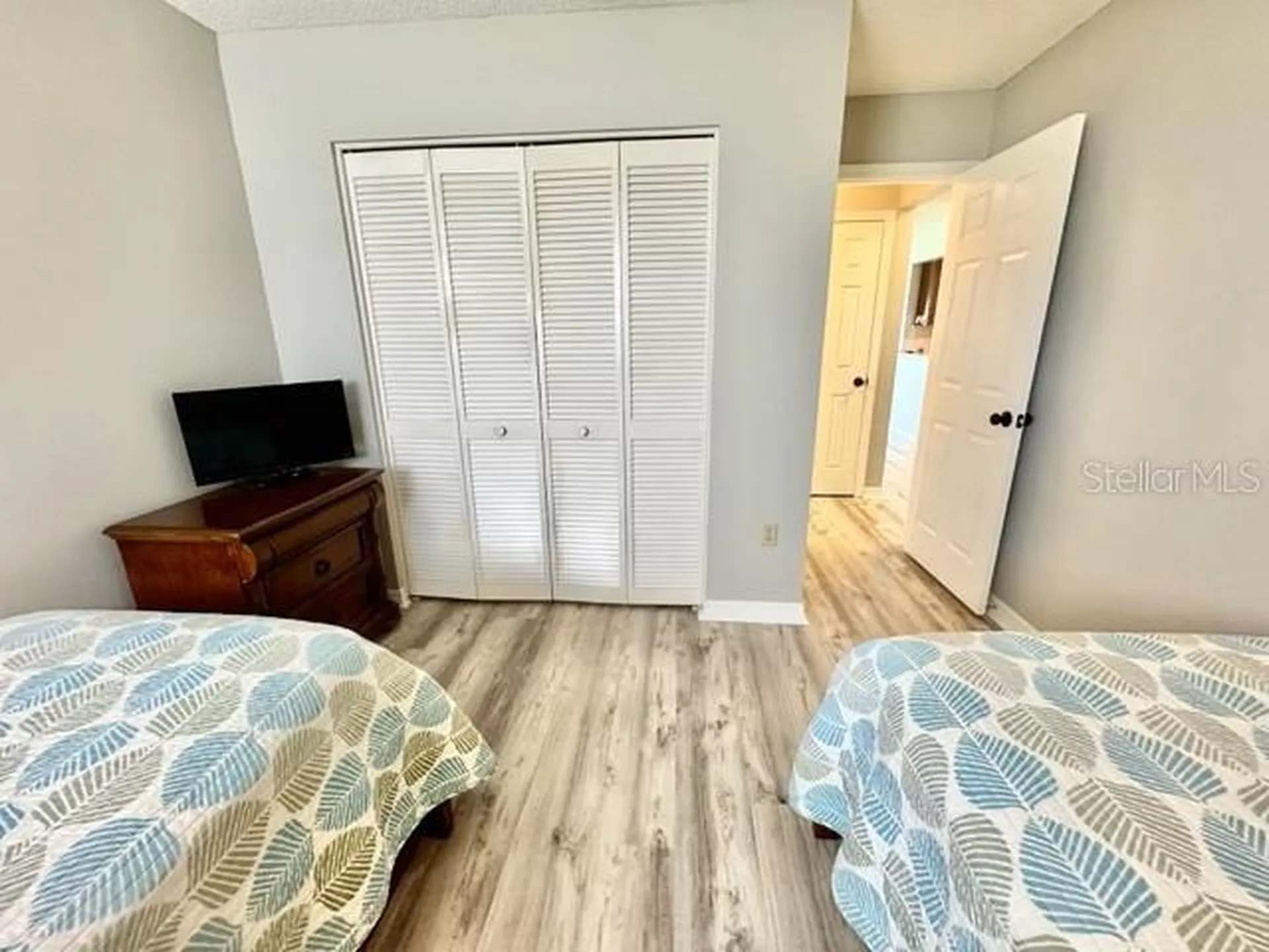 5753 Avista Drive Sarasota FL 34243