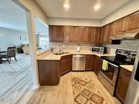 5753 Avista Drive Sarasota FL 34243