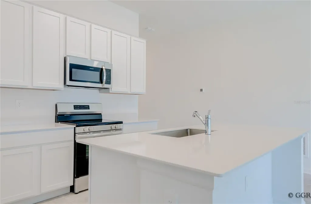 1496 Brentwood Drive Kissimmee FL 34746