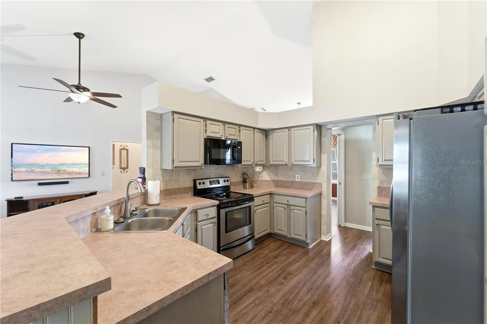 1053 Old Coventry Court Oviedo FL 32765