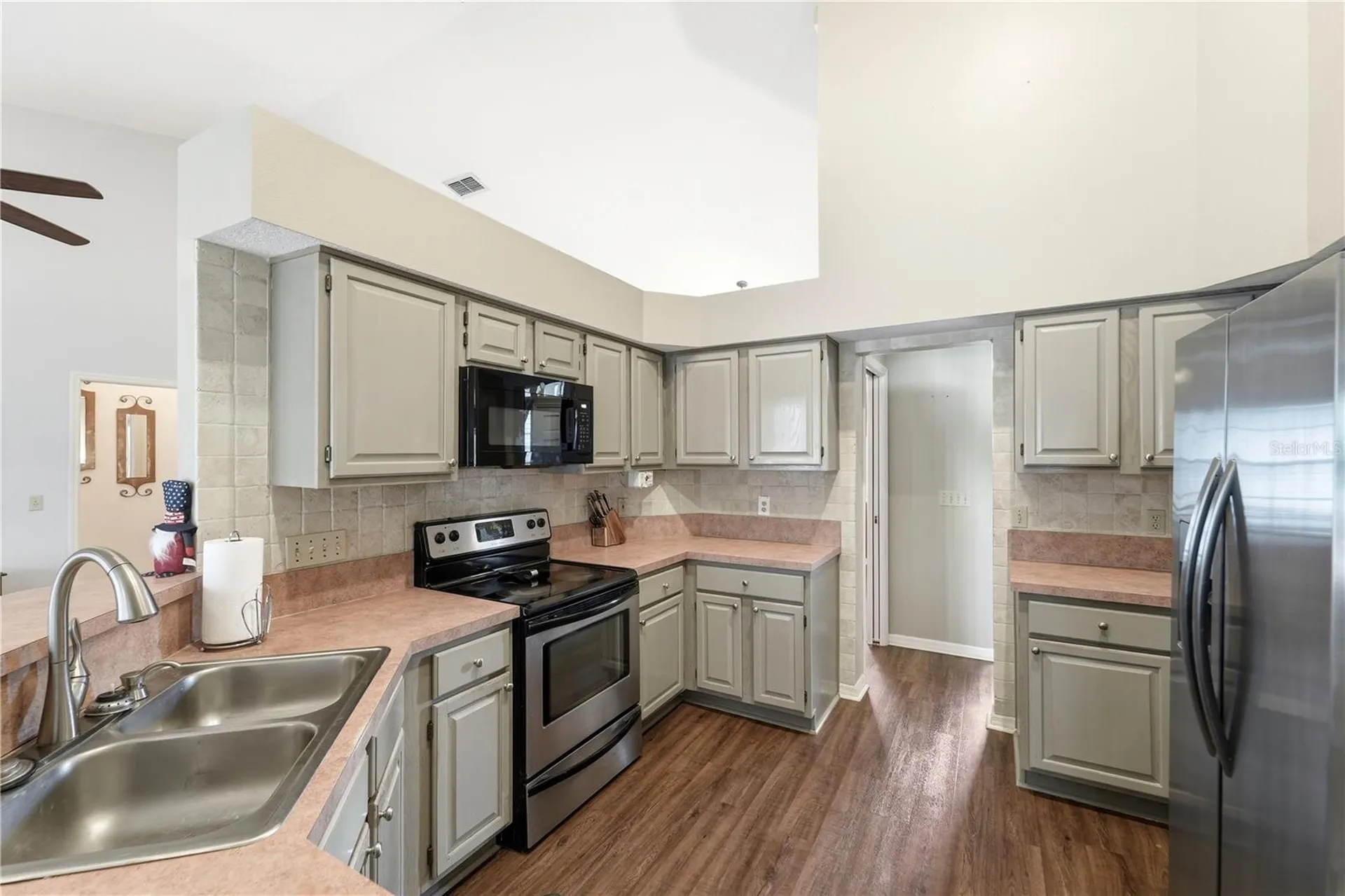 1053 Old Coventry Court Oviedo FL 32765