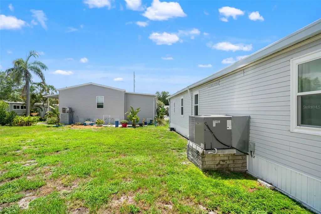 116 Mount Isle Avenue NE St Petersburg FL 33702