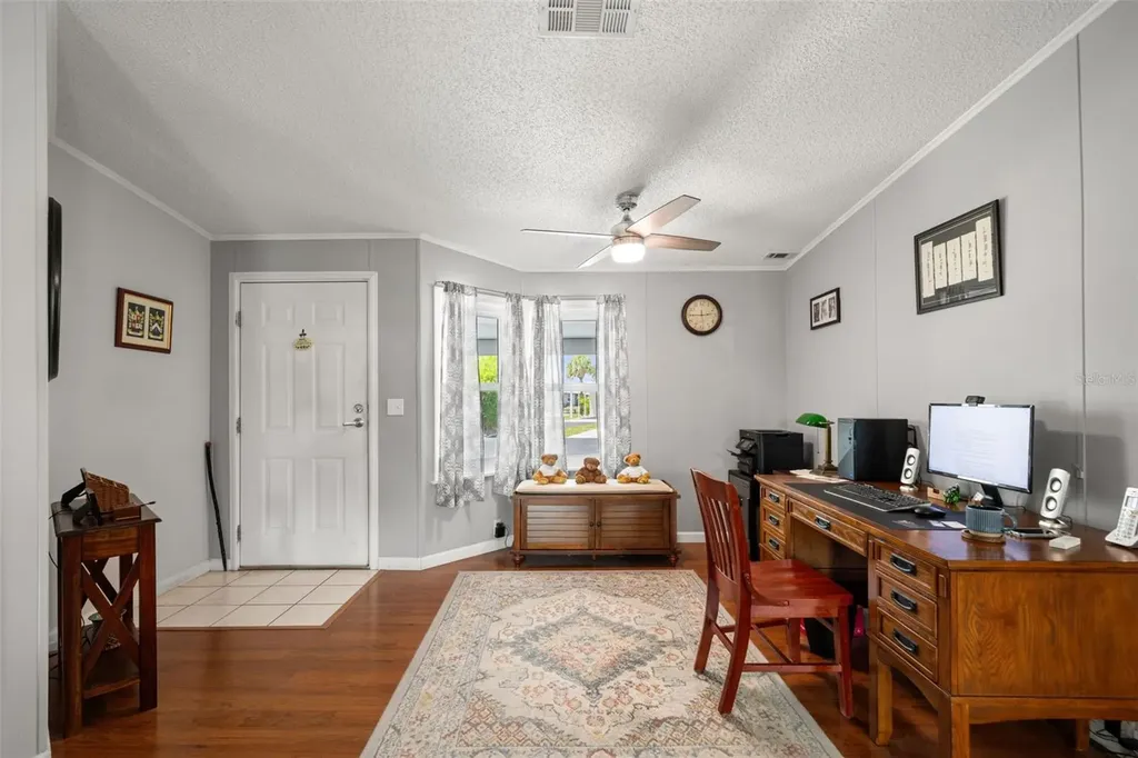 116 Mount Isle Avenue NE St Petersburg FL 33702
