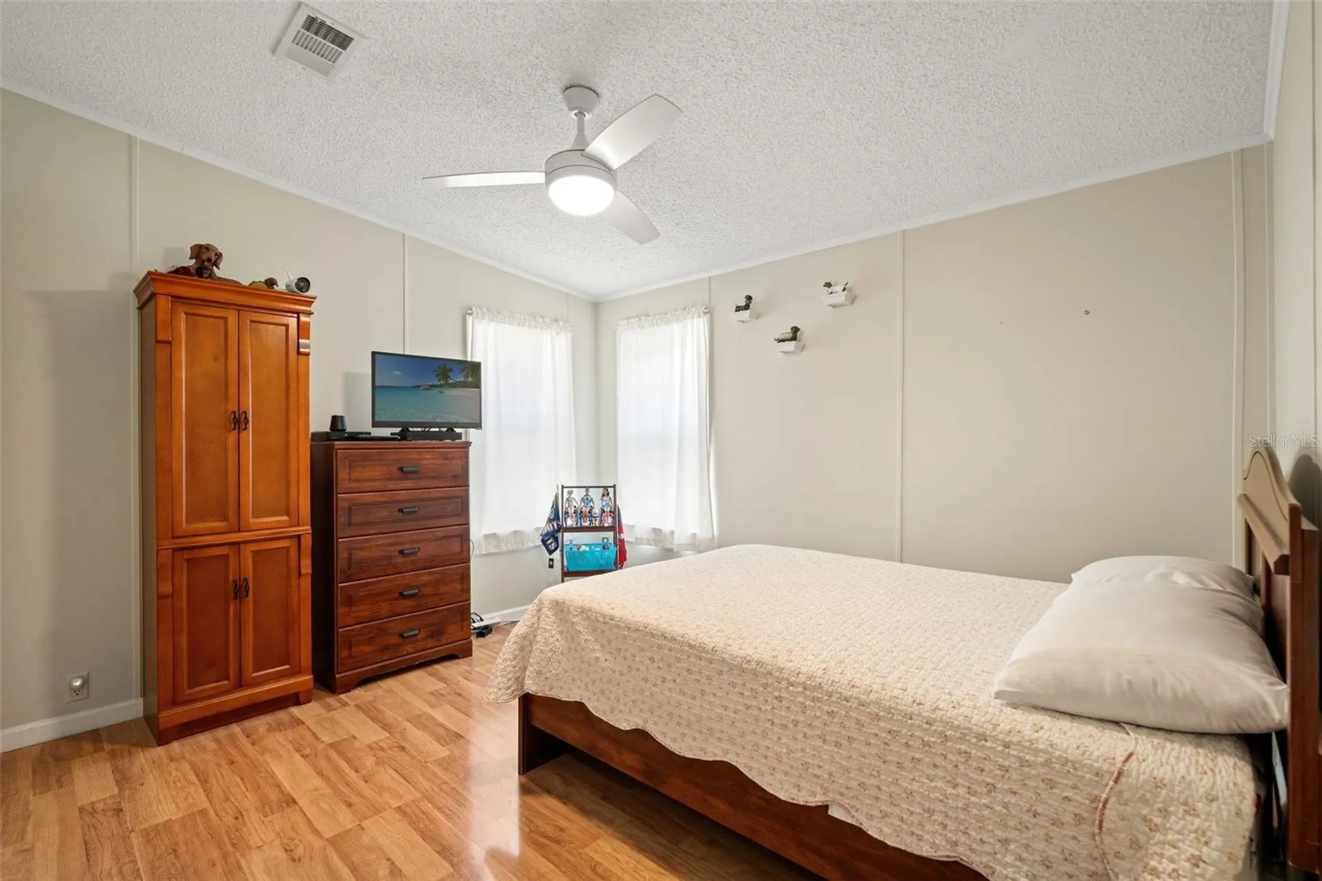 116 Mount Isle Avenue NE St Petersburg FL 33702
