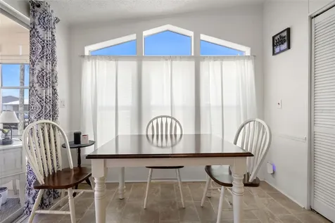 116 Mount Isle Avenue NE St Petersburg FL 33702