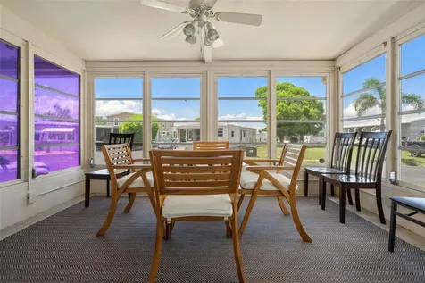116 Mount Isle Avenue NE St Petersburg FL 33702
