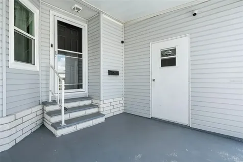 116 Mount Isle Avenue NE St Petersburg FL 33702
