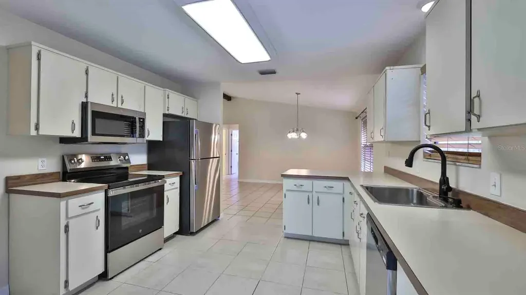 1618 Willow Oak Drive Edgewater FL 32132