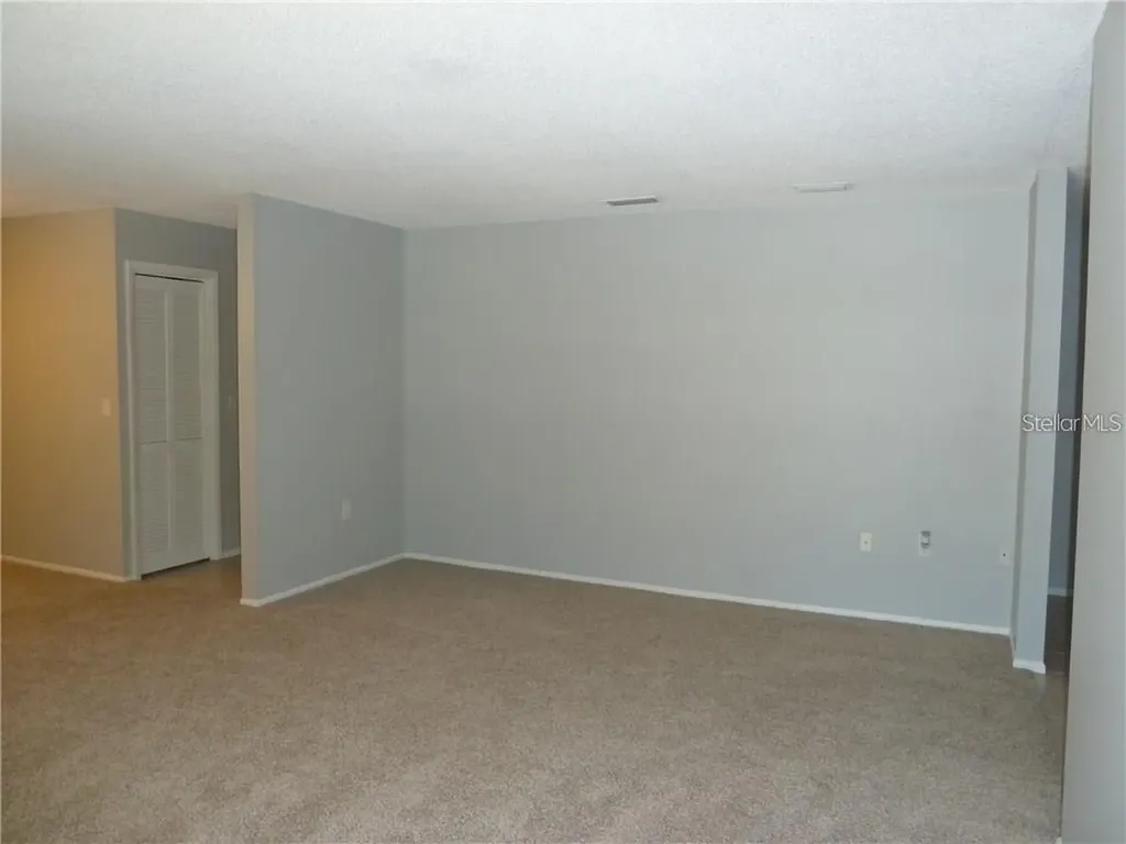 212 Caryl Way Oldsmar FL 34677