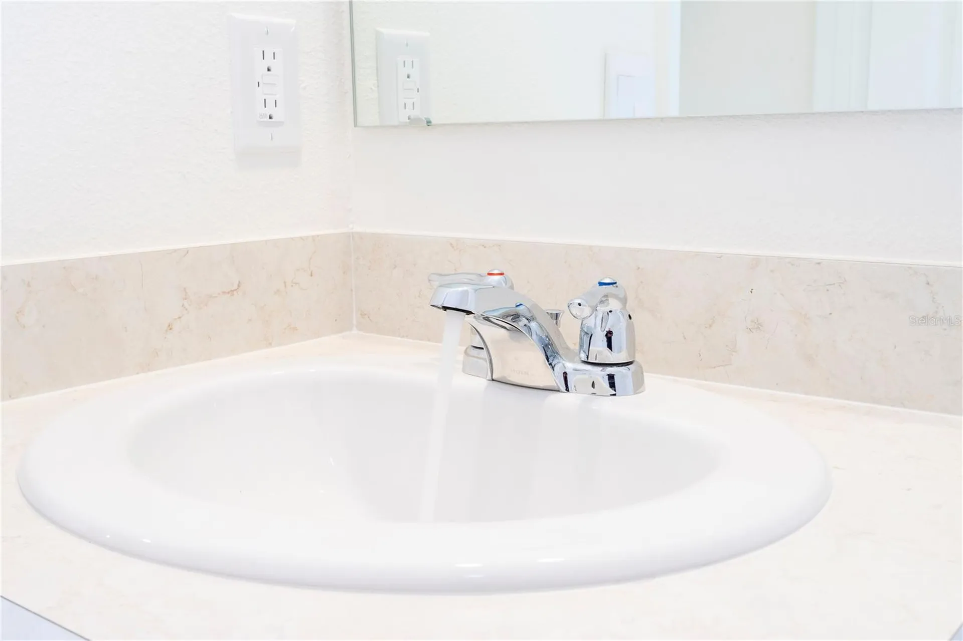 2847 Common Crane Court Harmony FL 34773
