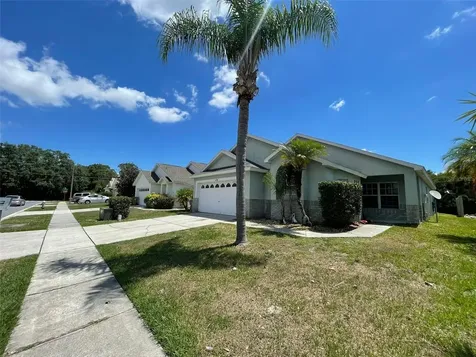 4718 Prairie Point Boulevard Kissimmee FL 34746