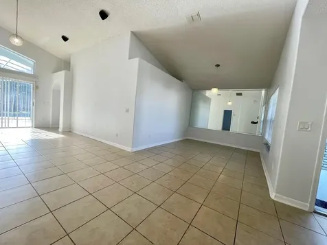 4718 Prairie Point Boulevard Kissimmee FL 34746