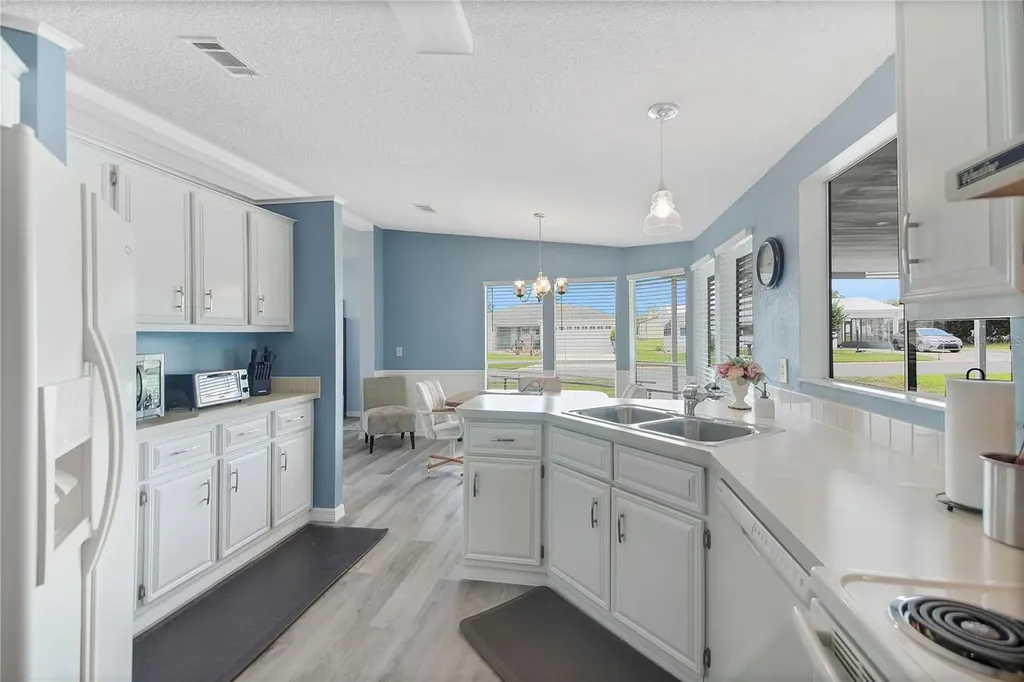 1203 Granada Court Lady Lake FL 32159