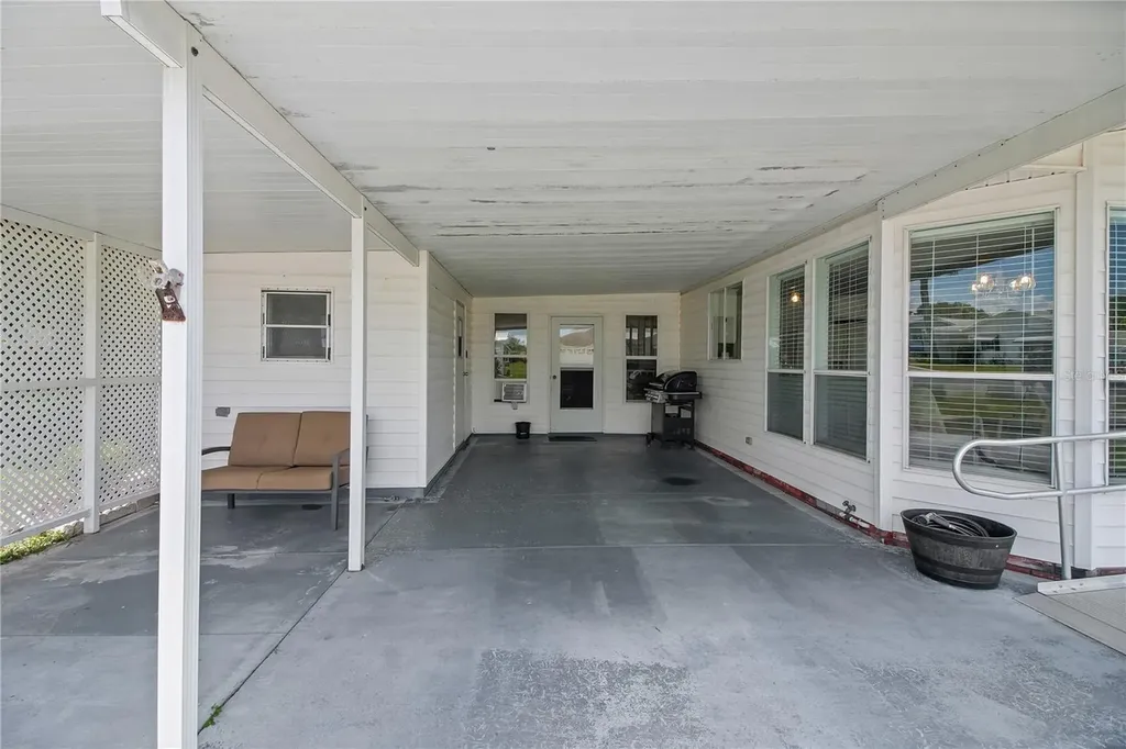 1203 Granada Court Lady Lake FL 32159