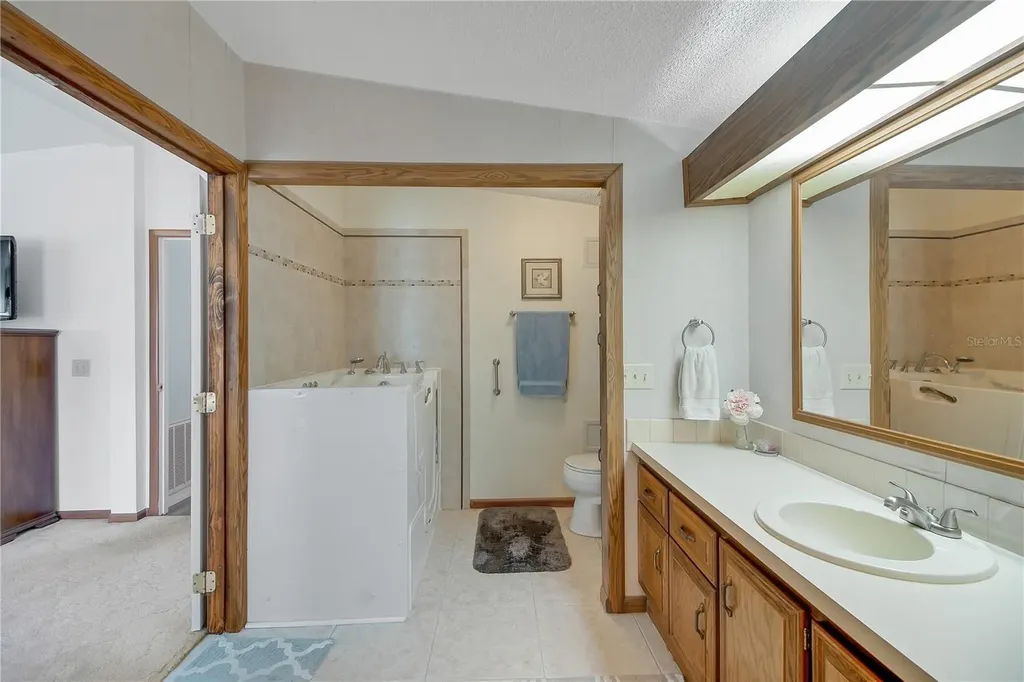 1203 Granada Court Lady Lake FL 32159