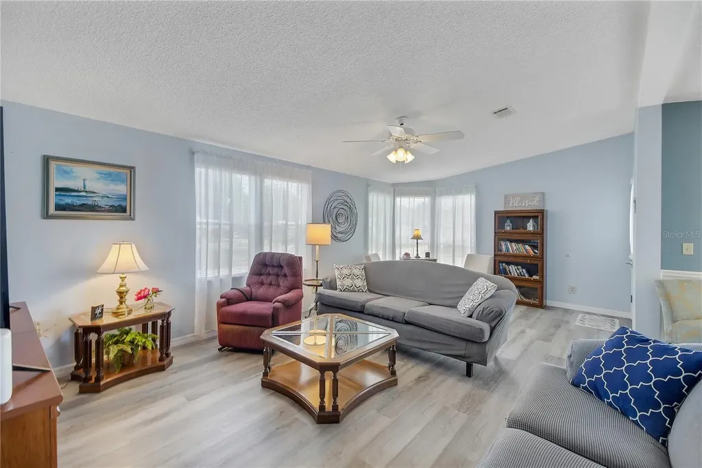 1203 Granada Court Lady Lake FL 32159