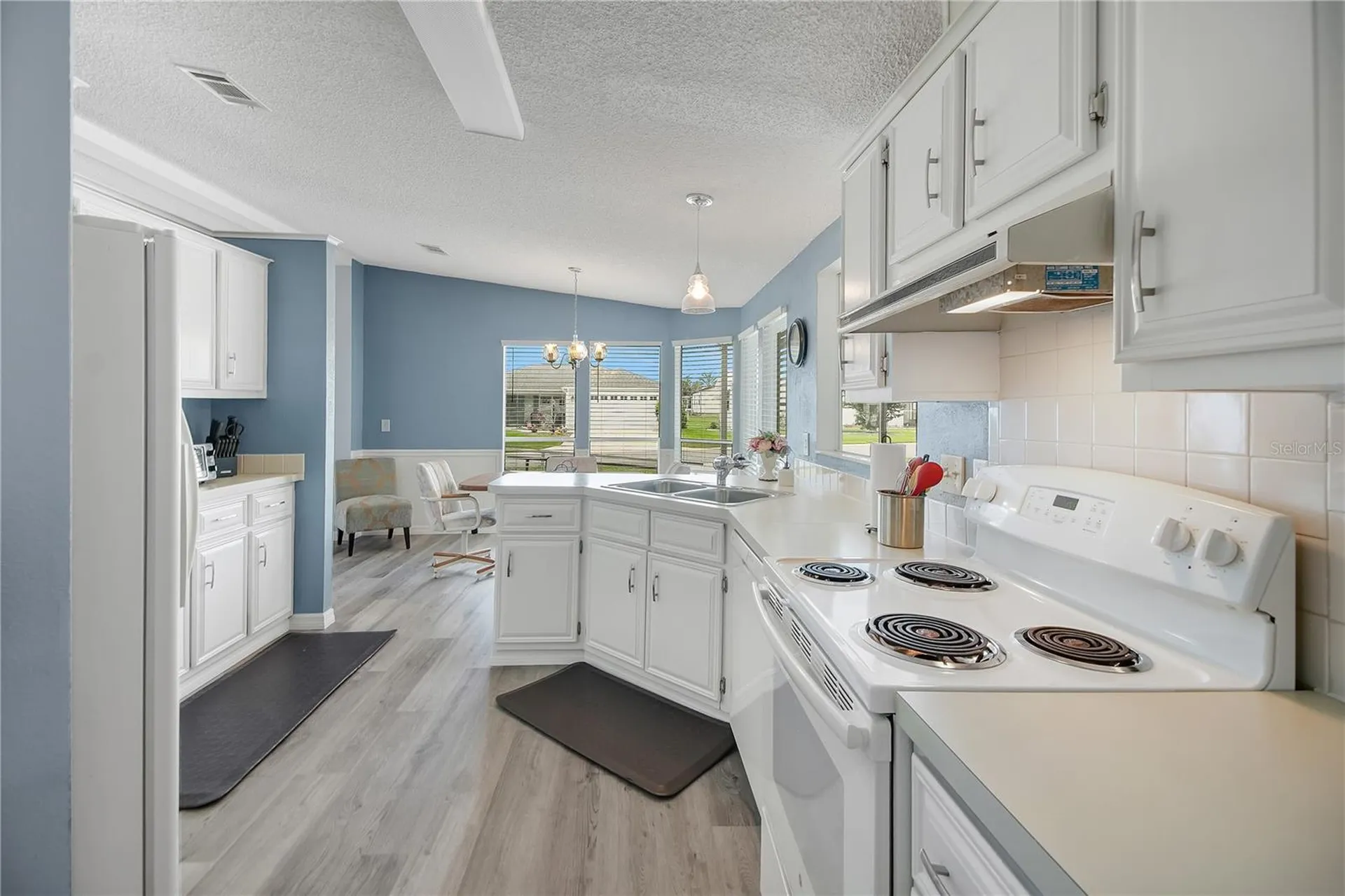 1203 Granada Court Lady Lake FL 32159