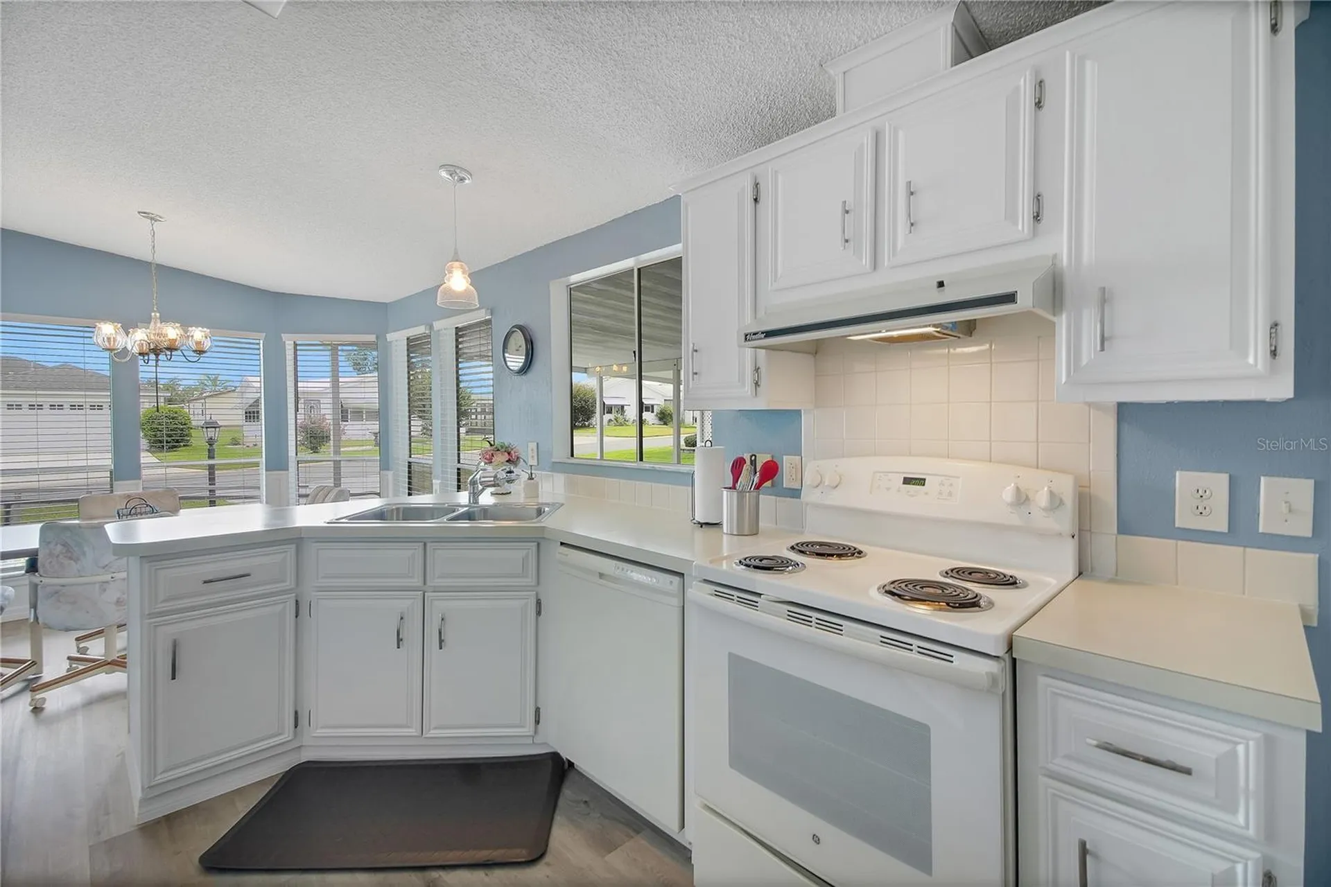 1203 Granada Court Lady Lake FL 32159