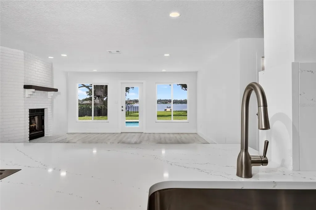 1225 Hoffner Avenue Orlando FL 32809