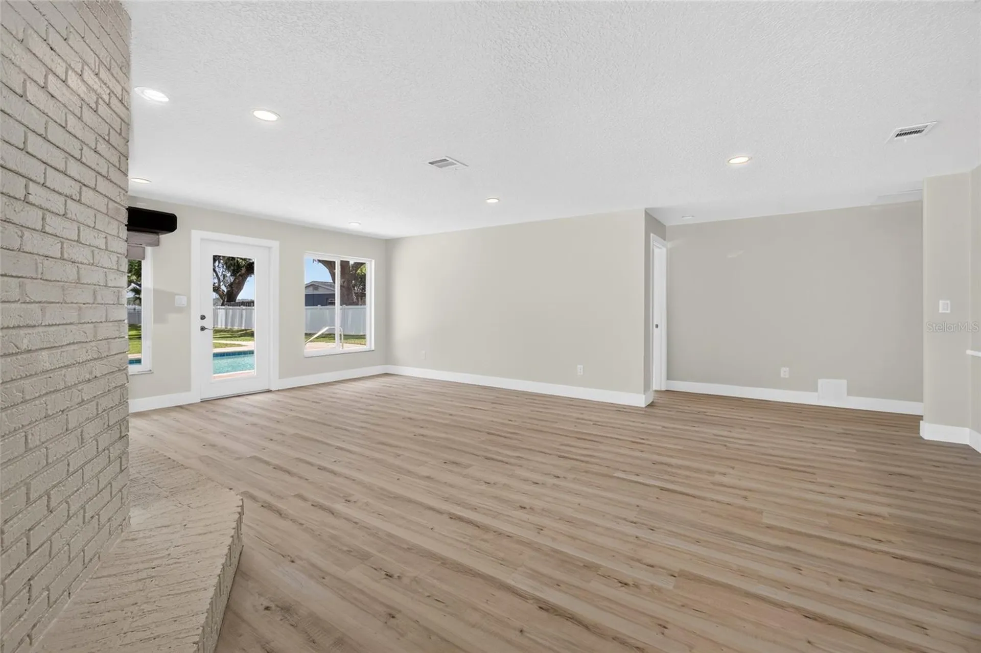 1225 Hoffner Avenue Orlando FL 32809