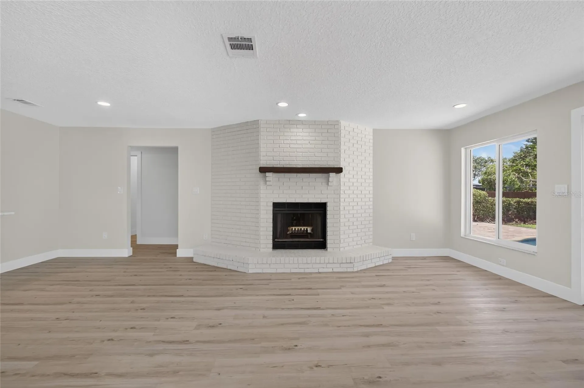 1225 Hoffner Avenue Orlando FL 32809