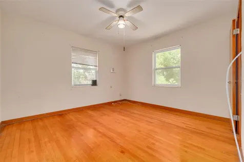 869 53rd Avenue S St Petersburg FL 33705