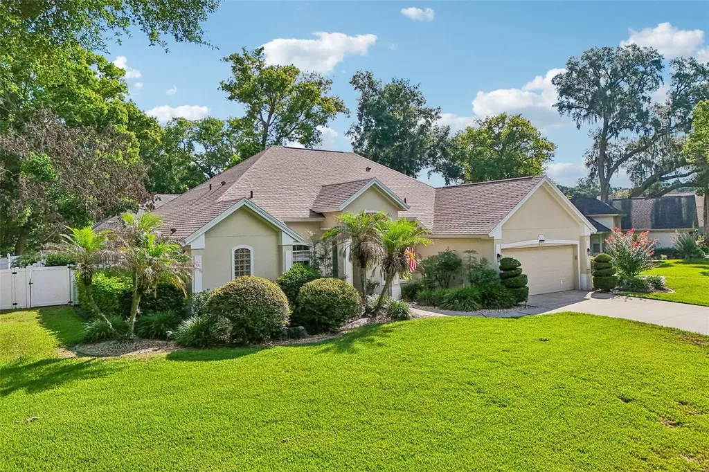 19323 Park Place Boulevard Eustis FL 32736
