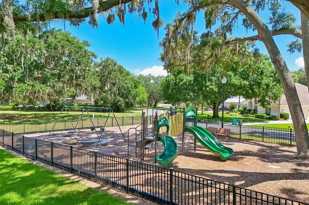 19323 Park Place Boulevard Eustis FL 32736