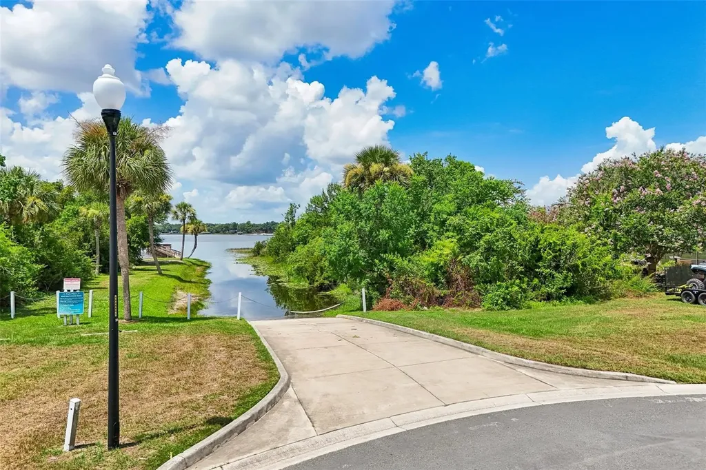 19323 Park Place Boulevard Eustis FL 32736