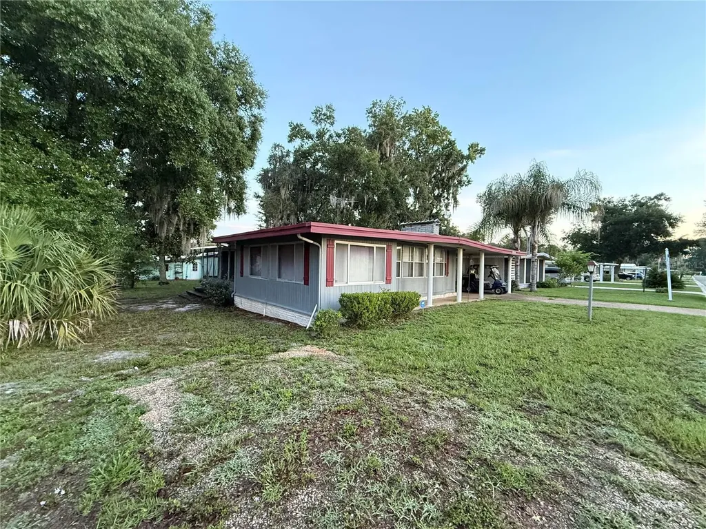 103 N Timber Trail Wildwood FL 34785