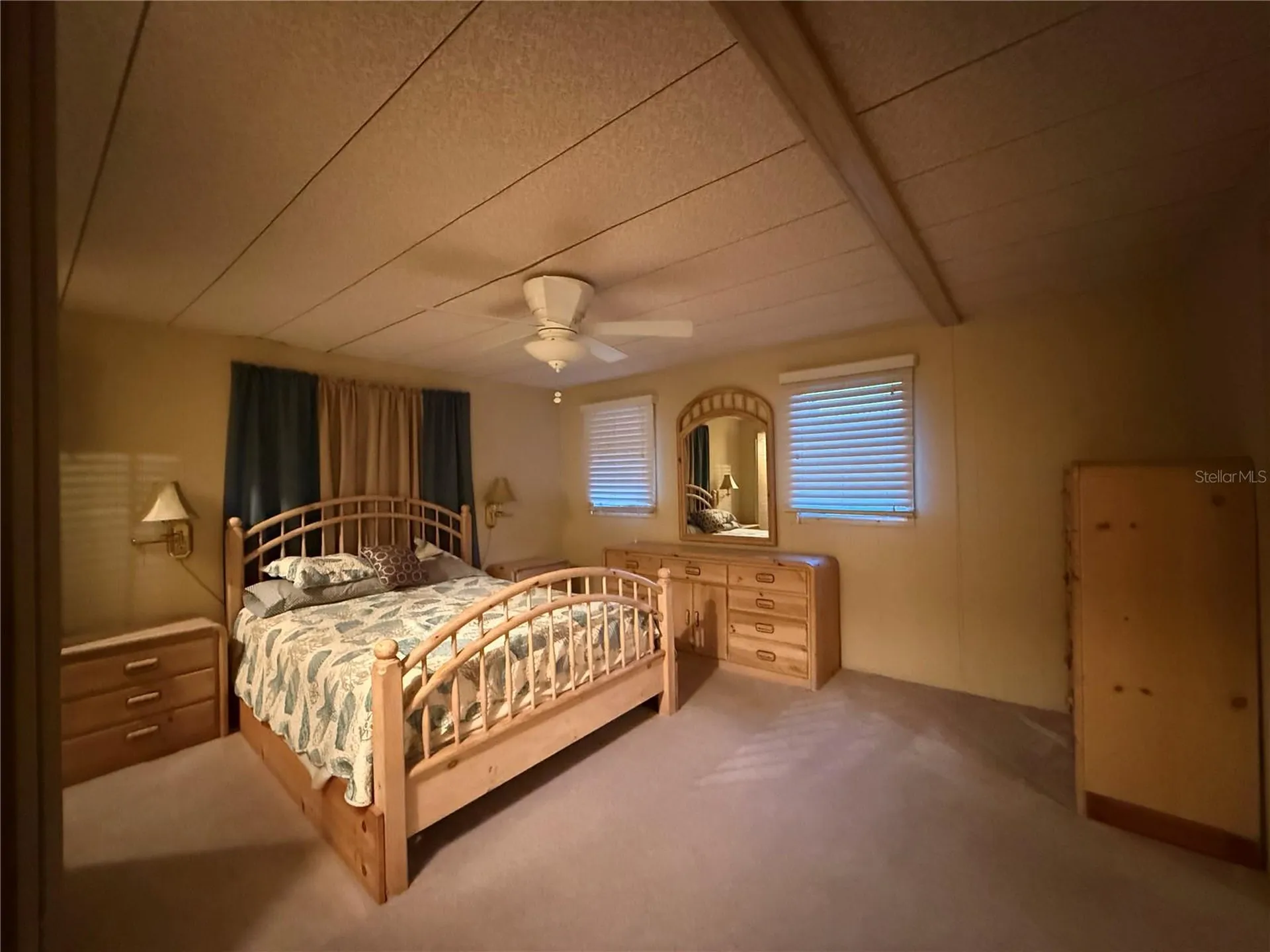 103 N Timber Trail Wildwood FL 34785