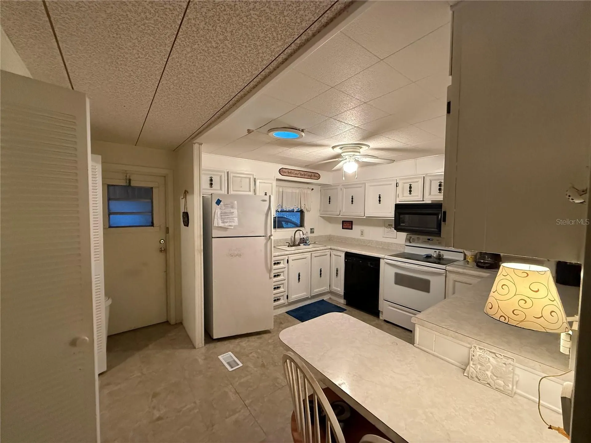 103 N Timber Trail Wildwood FL 34785