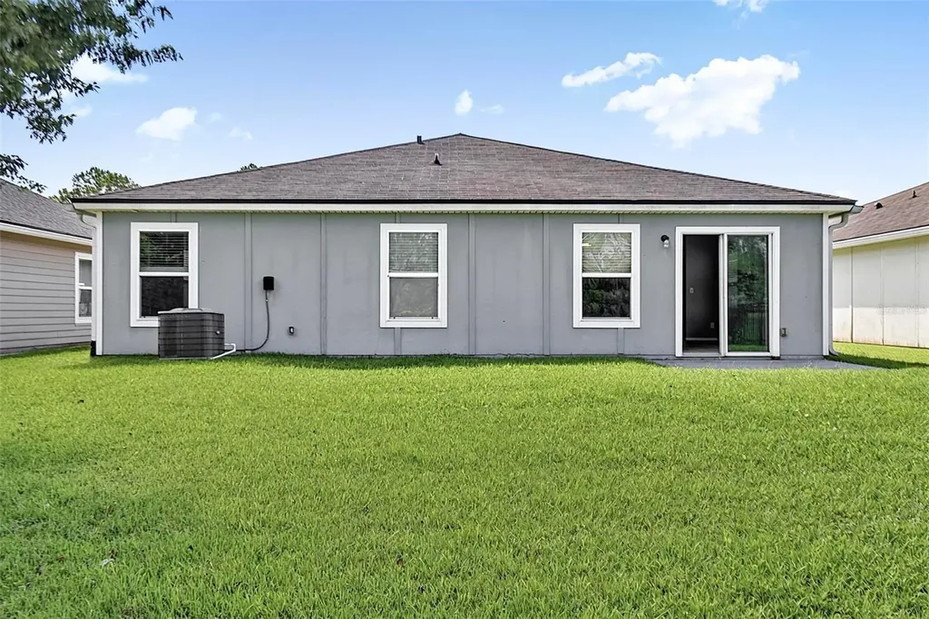 137 Fairway Court Bunnell FL 32110