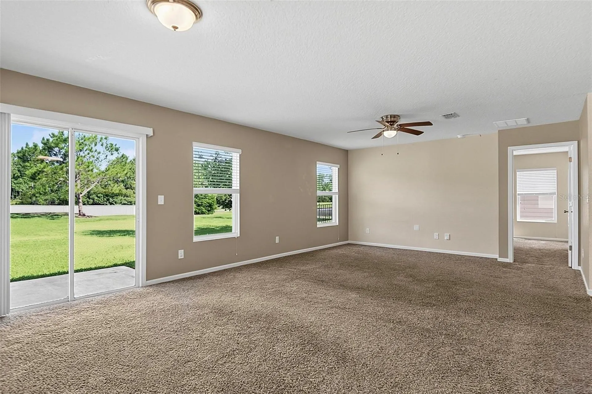 137 Fairway Court Bunnell FL 32110