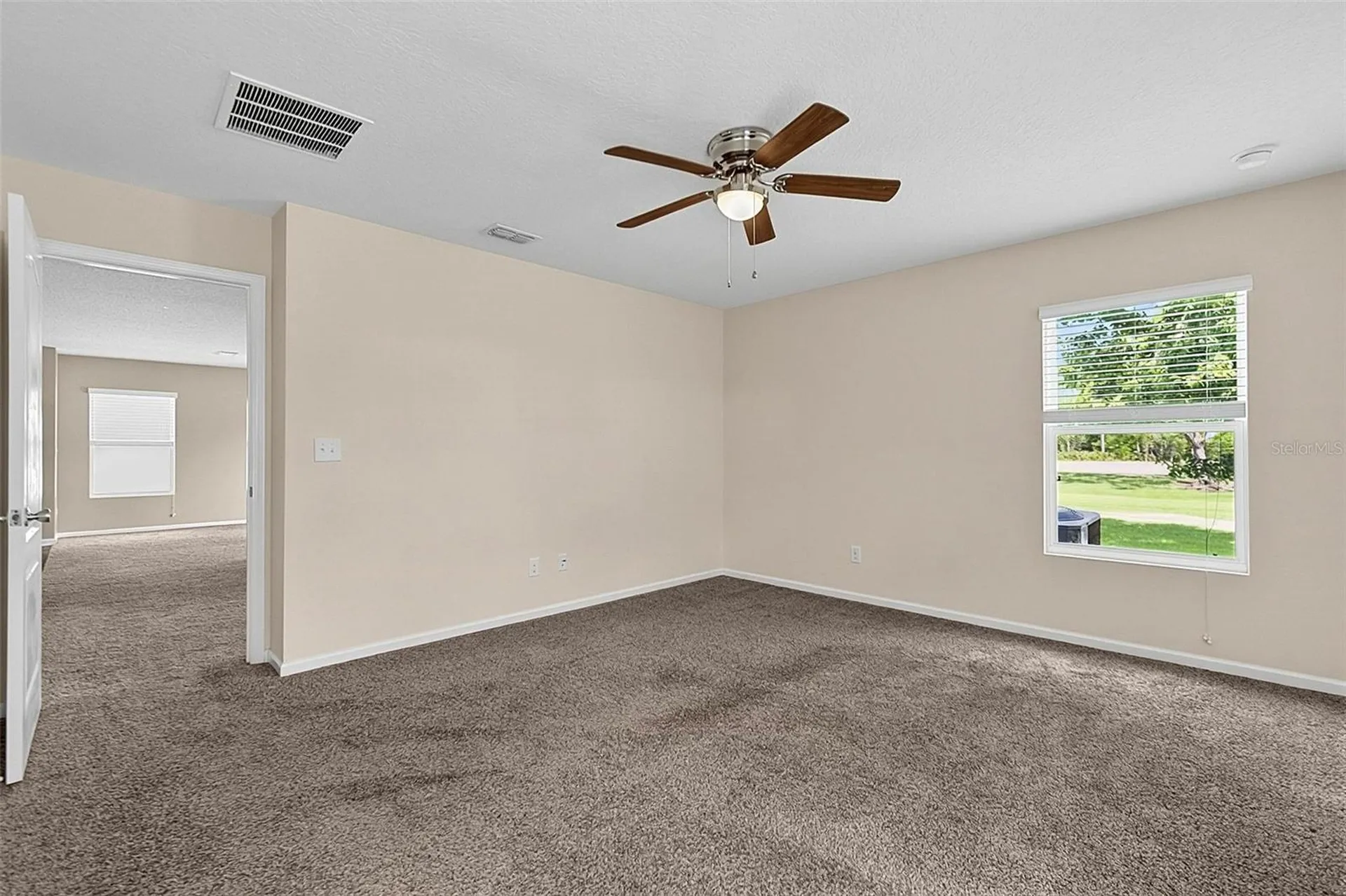 137 Fairway Court Bunnell FL 32110