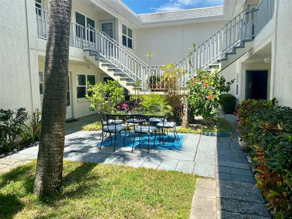 506 71st Avenue St Pete Beach FL 33706