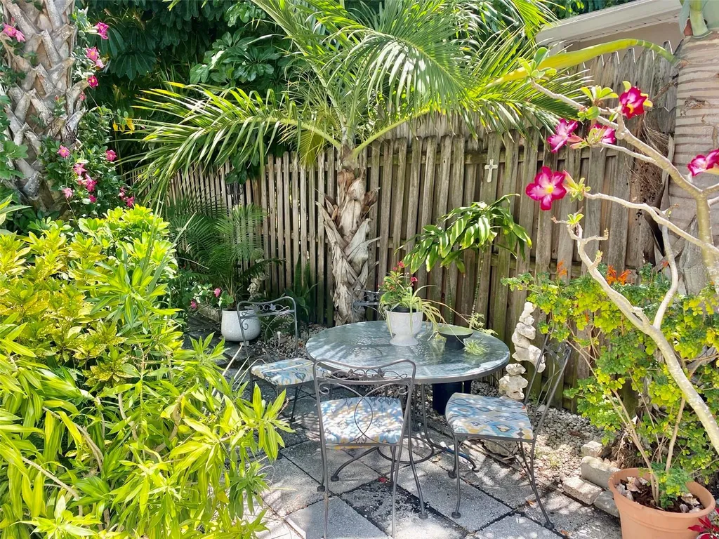 506 71st Avenue St Pete Beach FL 33706