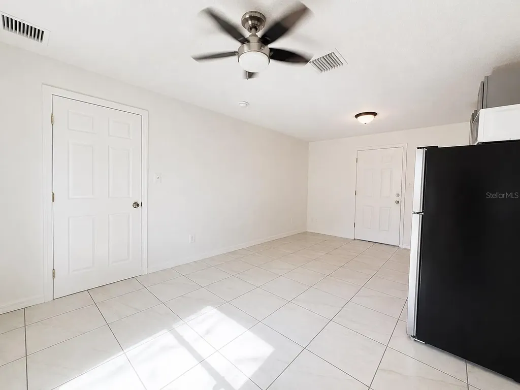 109 N Oakland Street Leesburg FL 34748