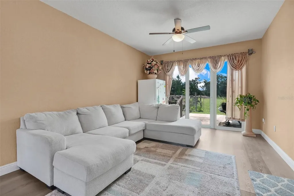 19327 Ralston Street Orlando FL 32833