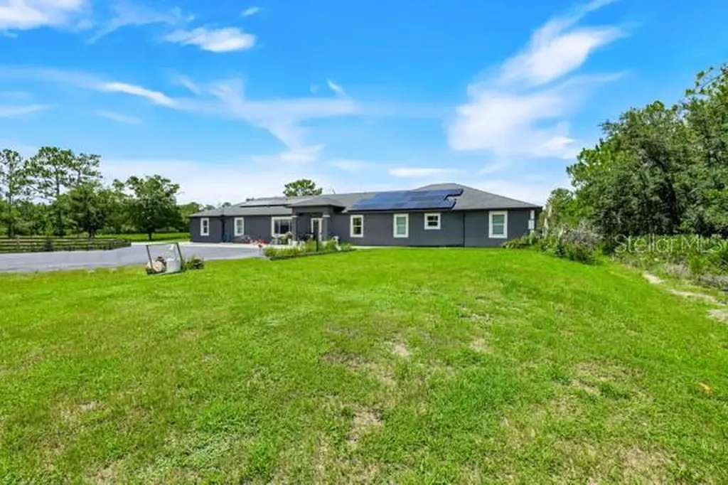 19327 Ralston Street Orlando FL 32833