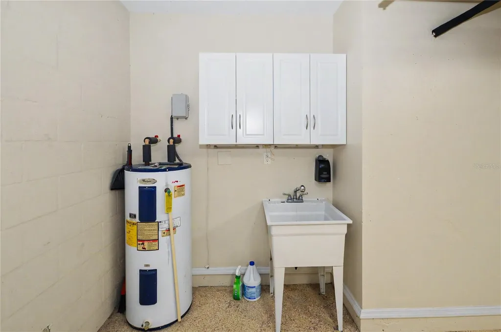 3283 Sikeston Avenue North Port FL 34286