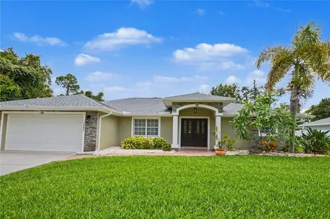3283 Sikeston Avenue North Port FL 34286